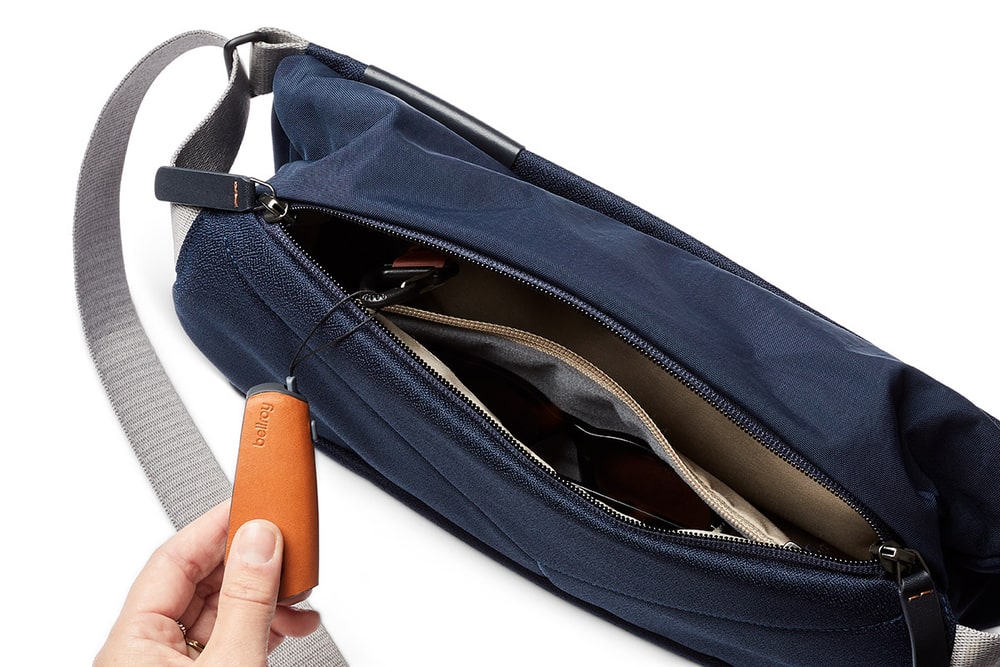 Bellroy Sling 7L Navy
