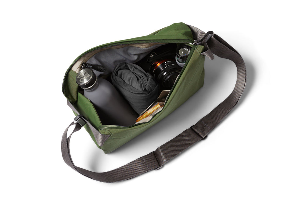 Bellroy Venture Sling 9L Ranger Green