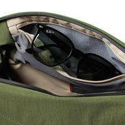 Bellroy Venture Sling 9L Ranger Green