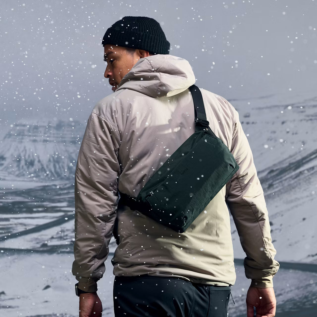 Bellroy Venture Sling 9L Deep Ocean