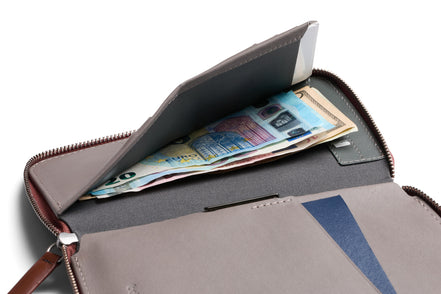 Bellroy Travel Folio (Second Edition)