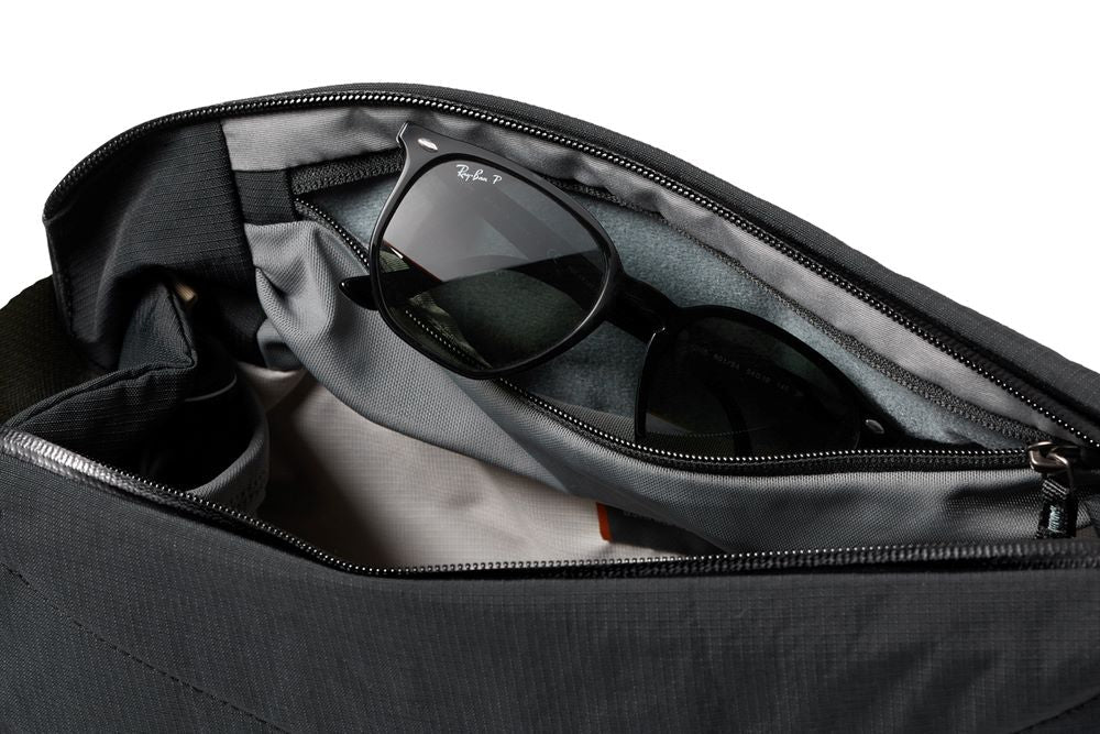 Bellroy Venture Sling 9L Midnight