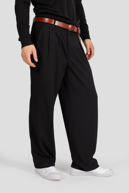 Bowler Berlin Hose "Barrique" Black (barrel leg pants)