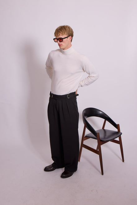Bowler Berlin Gurkha Hose "Status" Schwarz (wide leg)