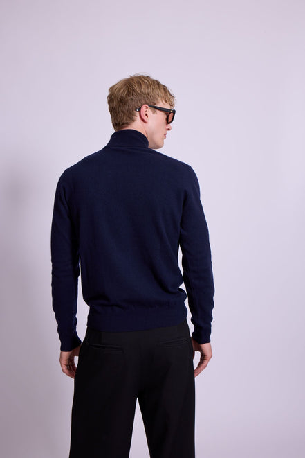 Bowler Berlin "Dolcevita" Merino-Kaschmir Rollkragen Dunkelblau