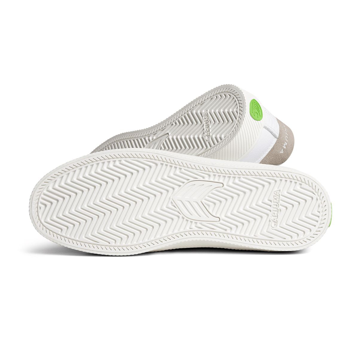 Cariuma Salvas Premium Leather White Black