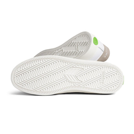 Cariuma Salvas Premium Leather White Black
