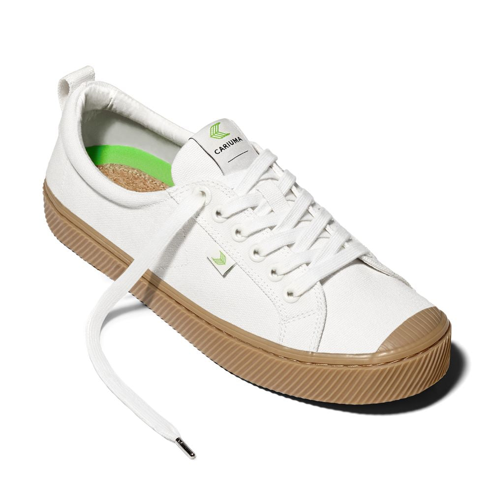 Cariuma OCA Low Canvas Off-White/Gum