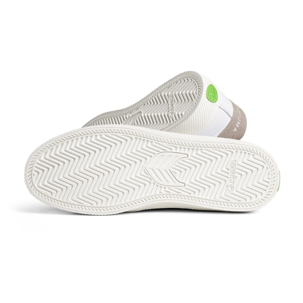 Cariuma Salvas Premium Leather White Rose
