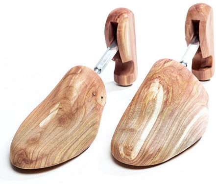 Collonil "Schuhspanner" Excellence aus Zedernholz