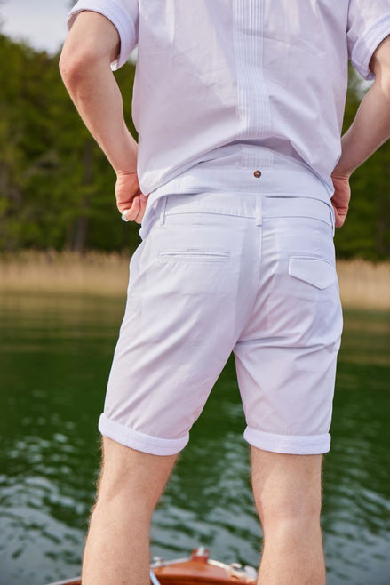 LA CONCH Auric Shorts Weiß