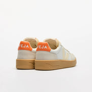 Veja V-82 Leather pure calcaire fury
