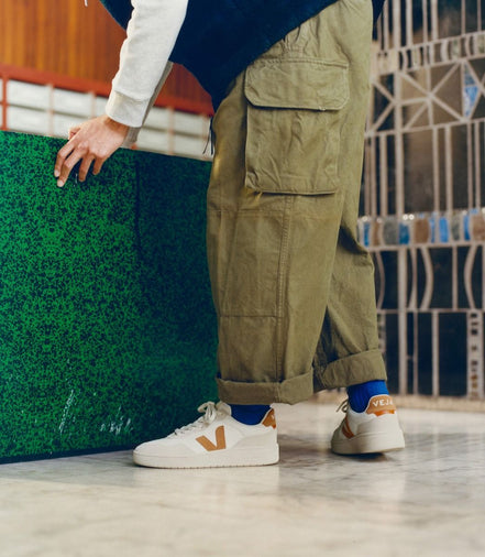 Veja V-90 O.T. Leather White Umber
