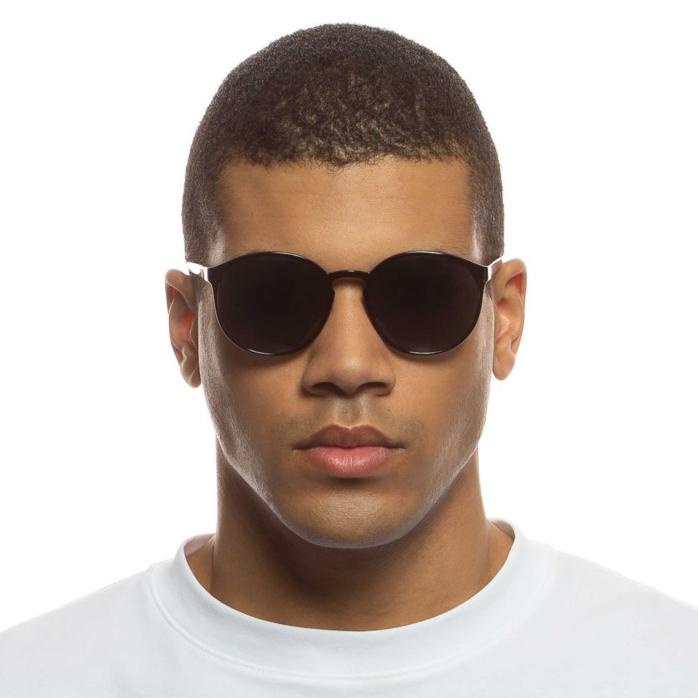 Le Specs 