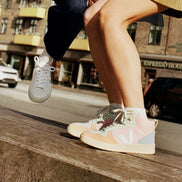 Veja V-15 Leather Petale White Multico