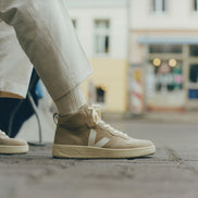 Veja V-15 Suede Dune Pierre