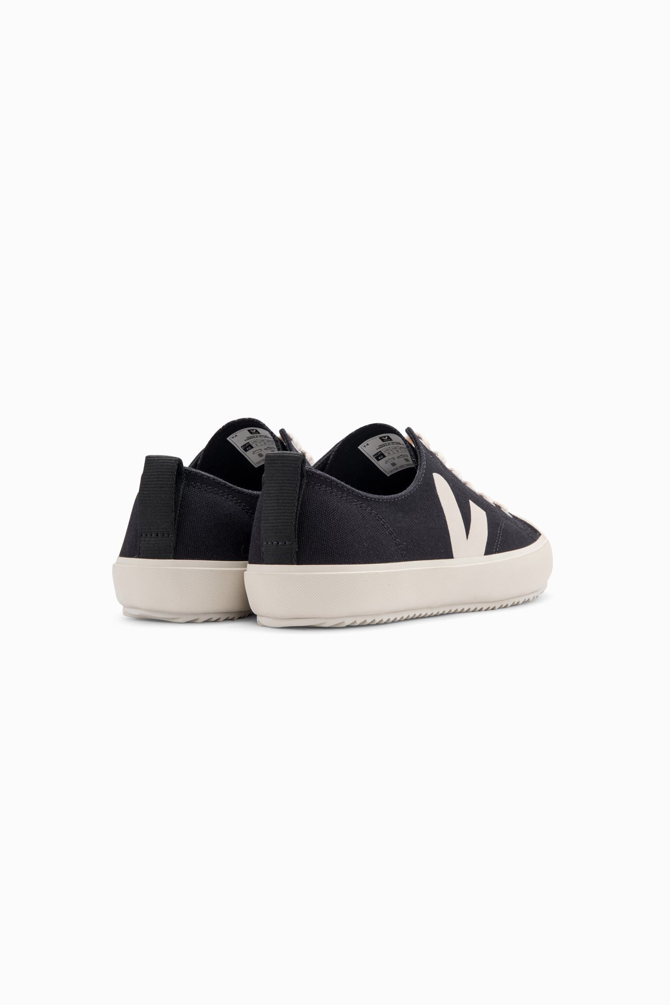 Veja Nova Black Pierre - vegan