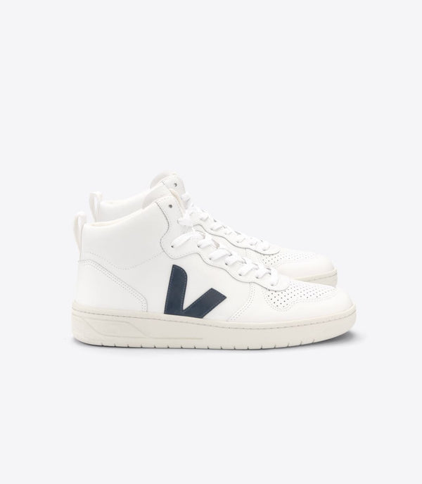 Veja V-15 Leather Extra-White Nautico