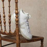 Veja V-15 Leather Extra-White Natural