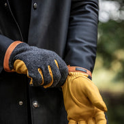Hestra Deerskin Wool Tricot Charcoal - Natural Yellow