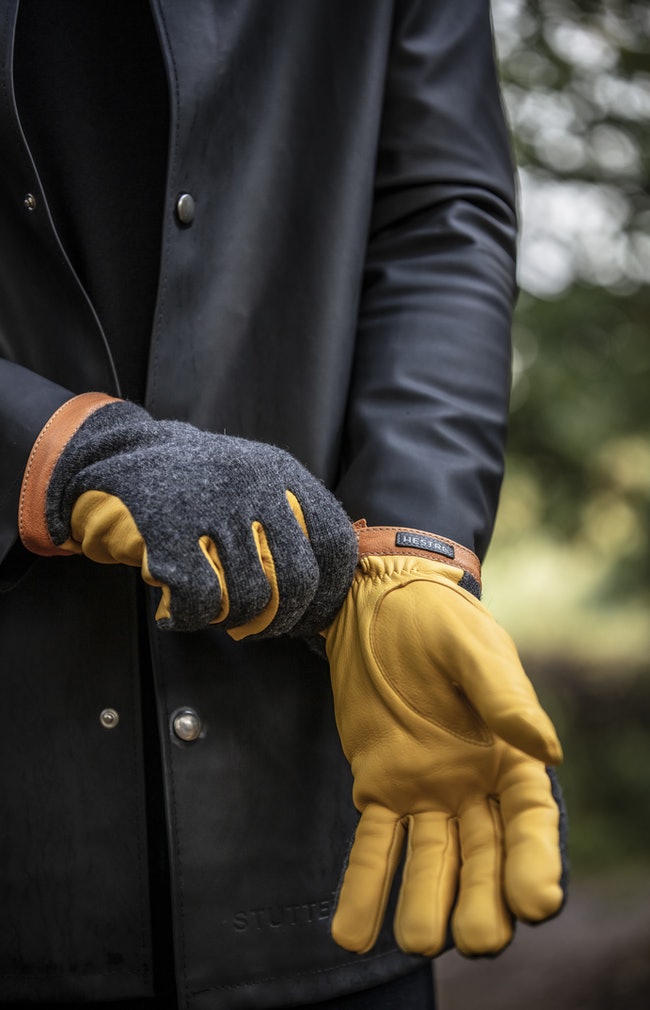 Hestra Deerskin Wool Tricot Charcoal - Natural Yellow
