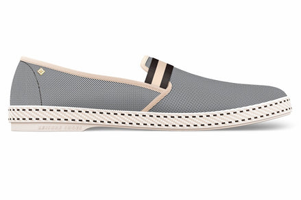 Rivieras College Yale Blackish